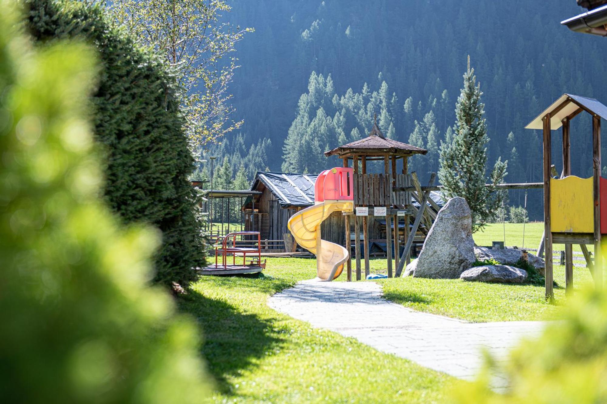 Hotel Bacher Рива ди Турес Екстериор снимка